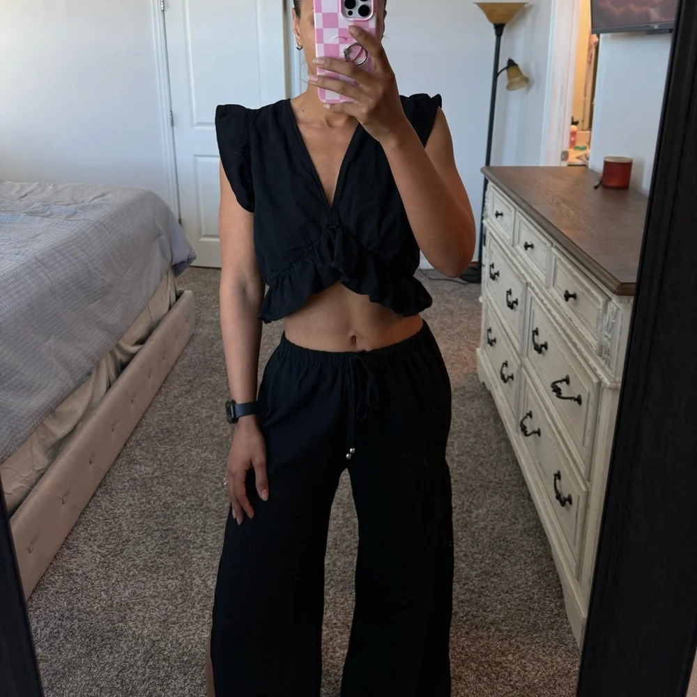 FANCYINN Black 2 Piece Set - Picture 5 of 16